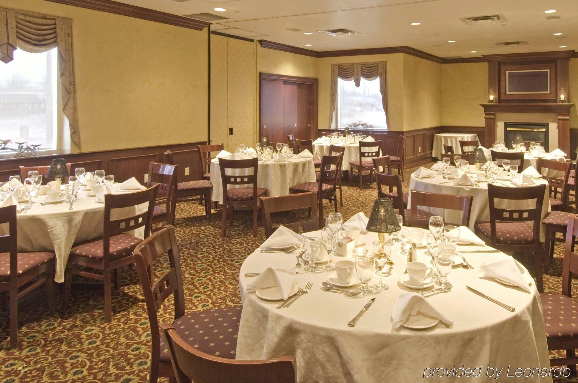 Holiday Inn Hotel & Suites St.Catharines-Niagara, An Ihg Hotel Saint Catharines Restaurant photo